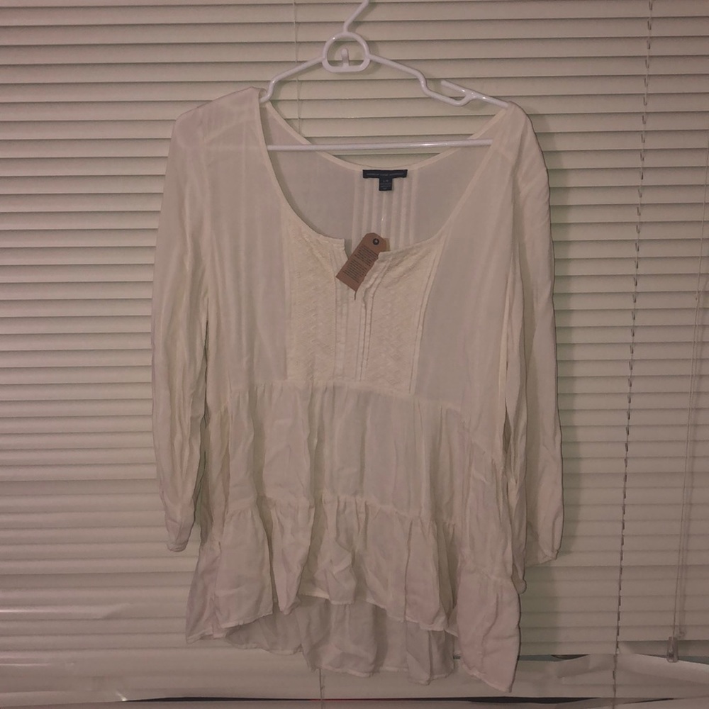 Large American Eagle mid sleeve flare shirt